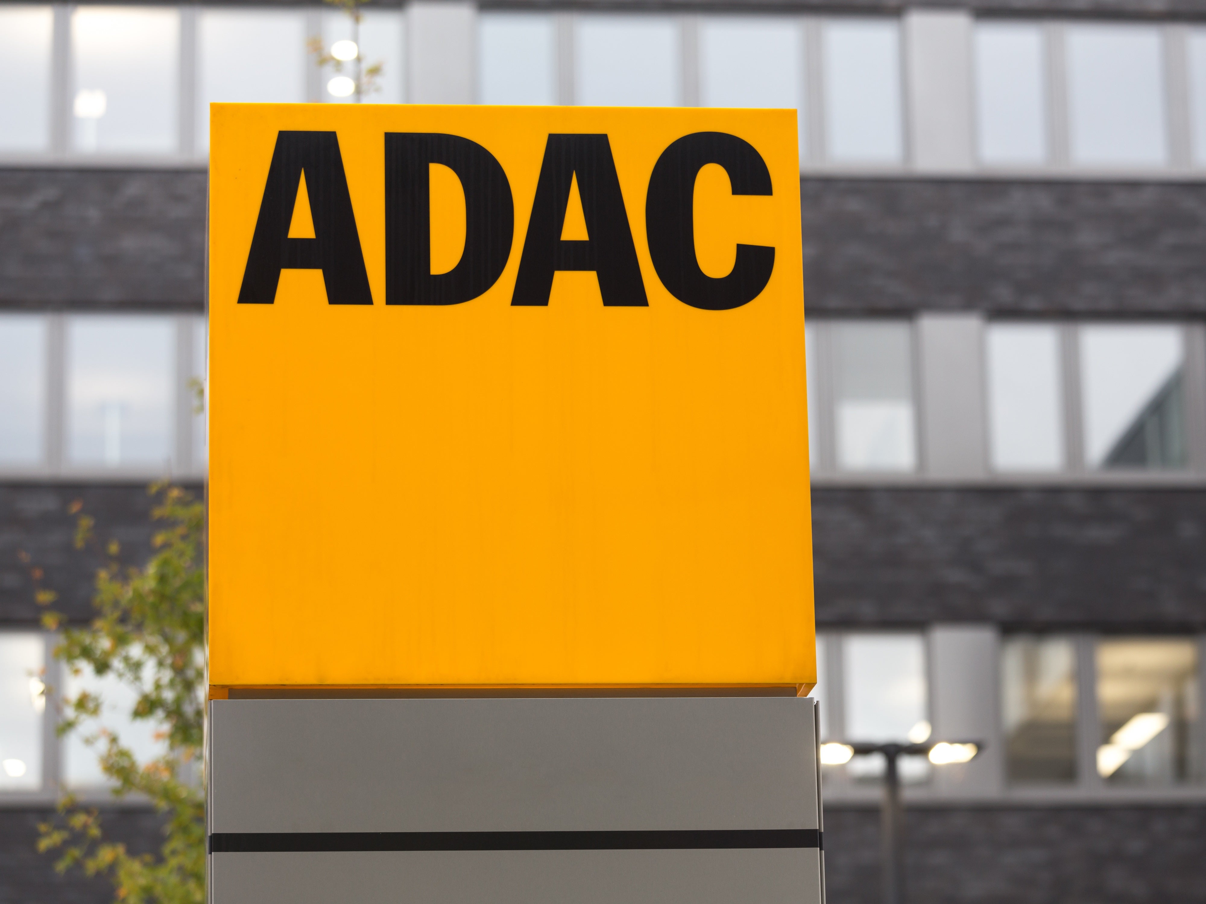 ADAC-Schild