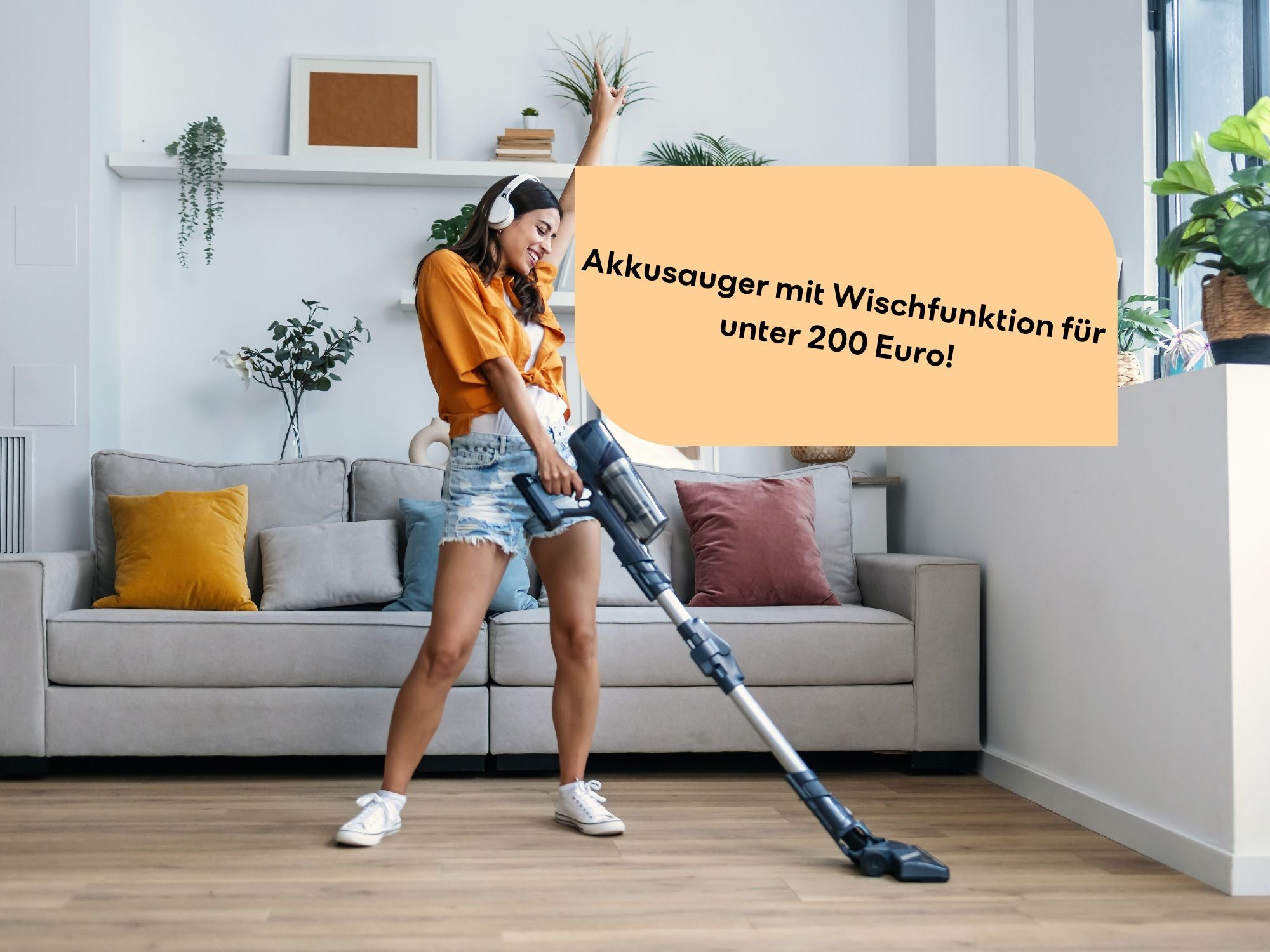 Akkustaubsauger mit Wischfunktion im Angebot.