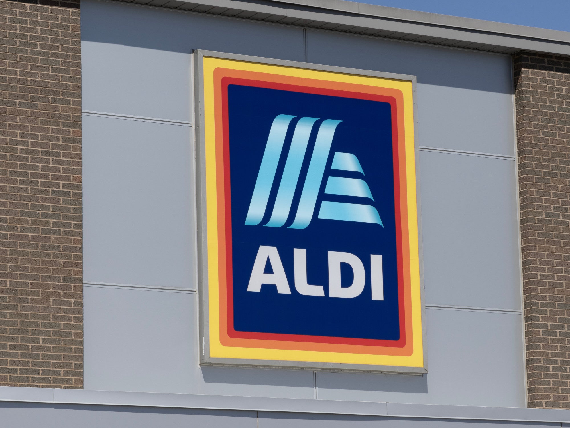 Aldi-Logo an einer Filiale in Greenwood.