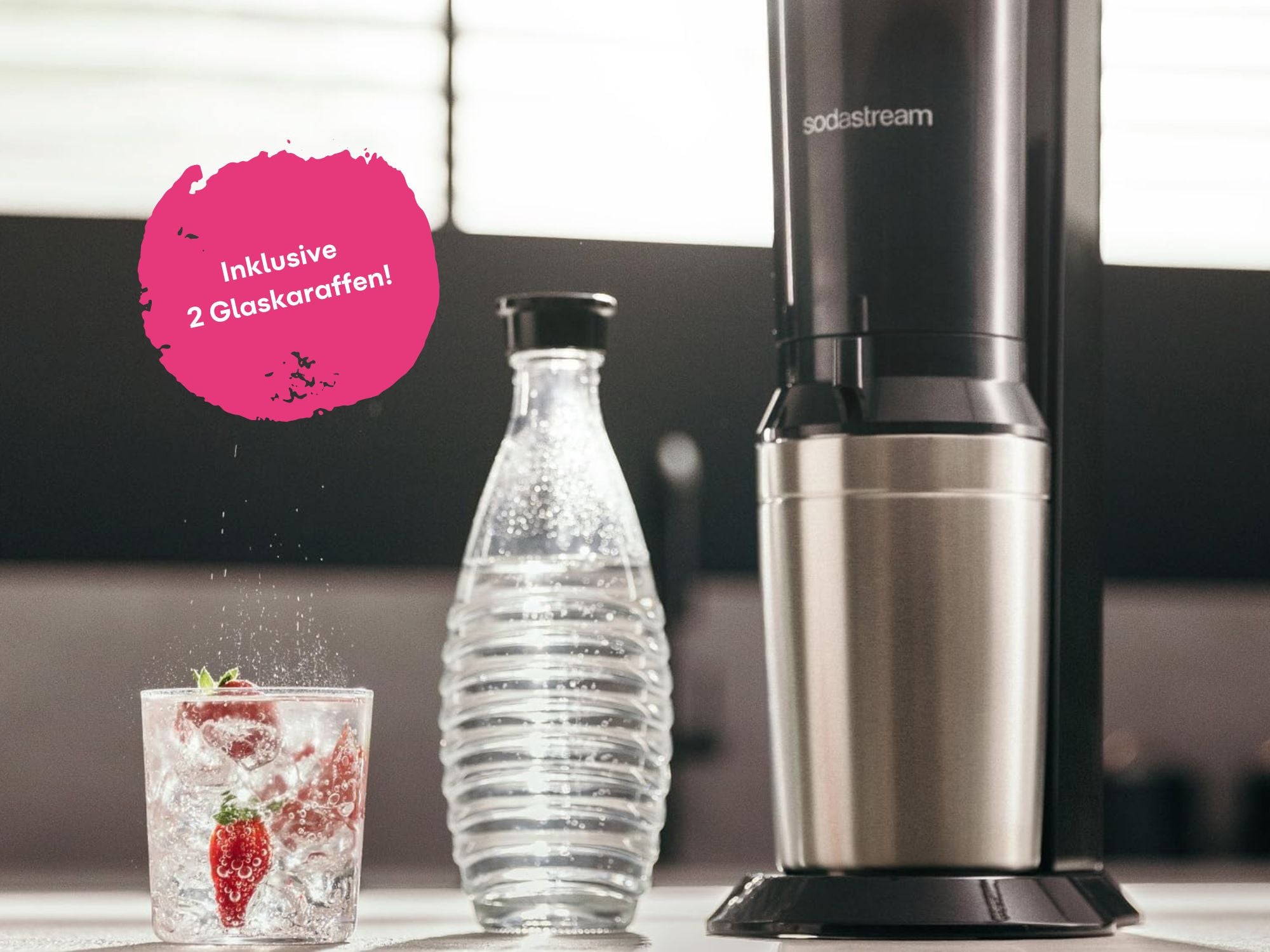 Amazon verkauft SodaStream inklusive 2 Glaskaraffen günstig!