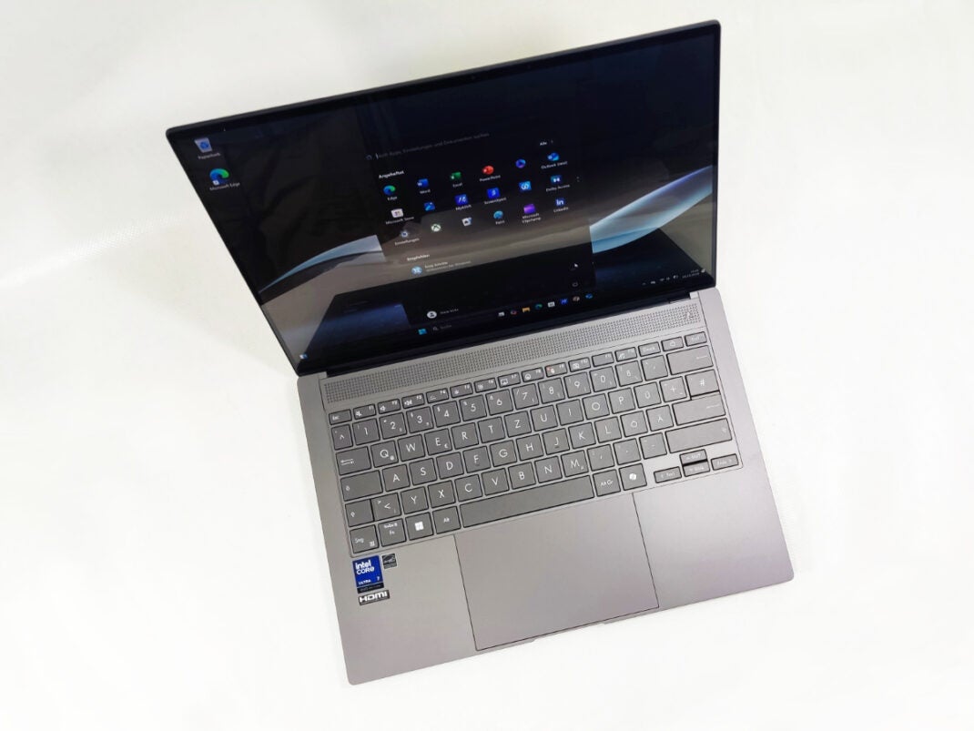 ASUS Zenbook S 14