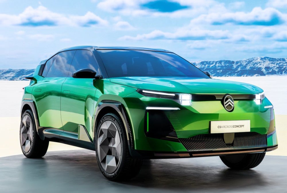 Citroën C5 Aircross Concept in der Frontansicht.