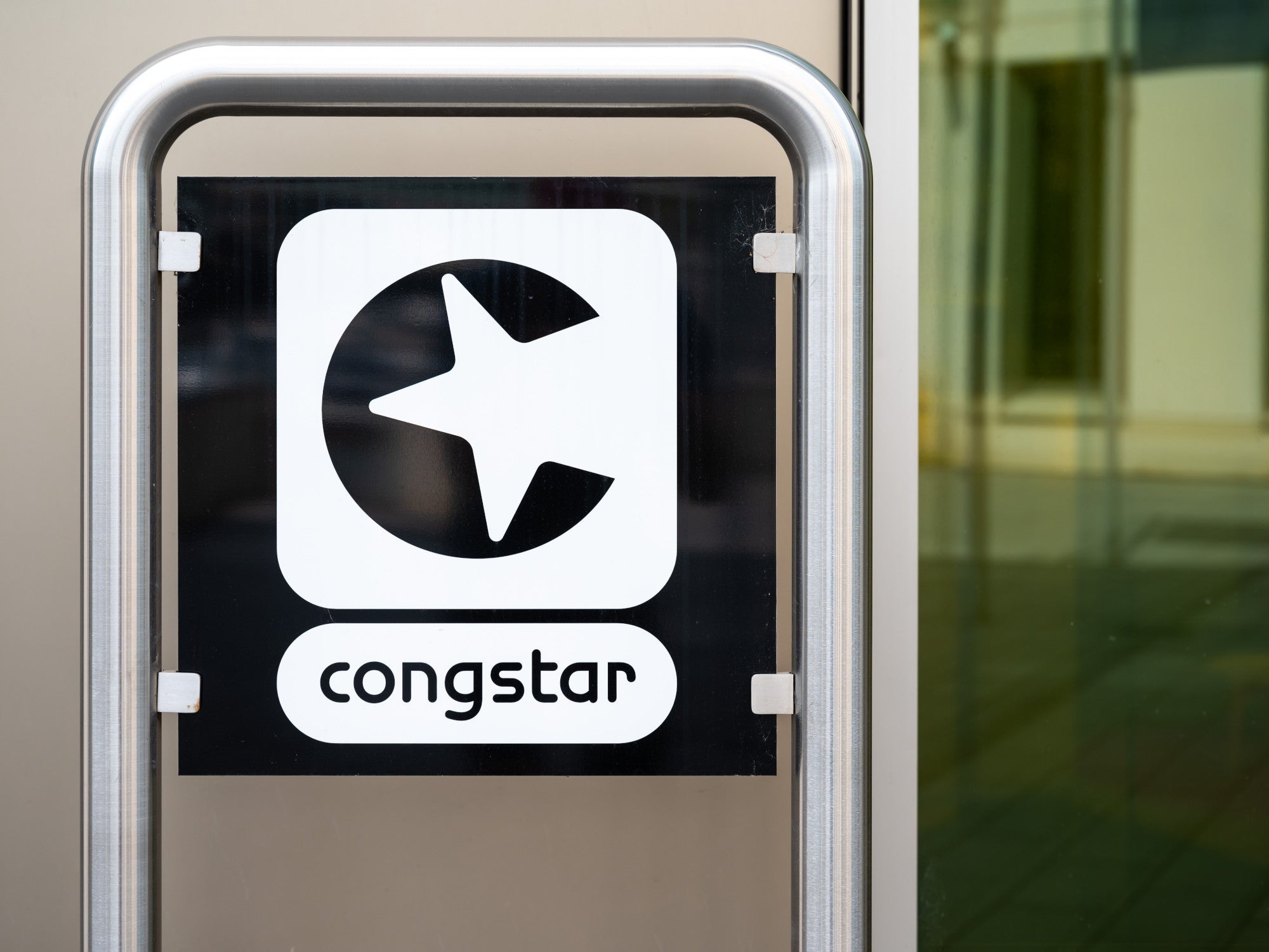 Congstar-Logo an der Zentrale in Köln.