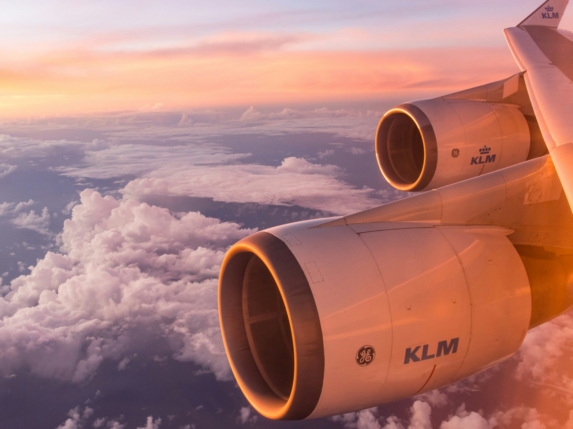 Irrer Grund: Deshalb sollte man im Flugzeug lieber nicht am Fenster sitzen