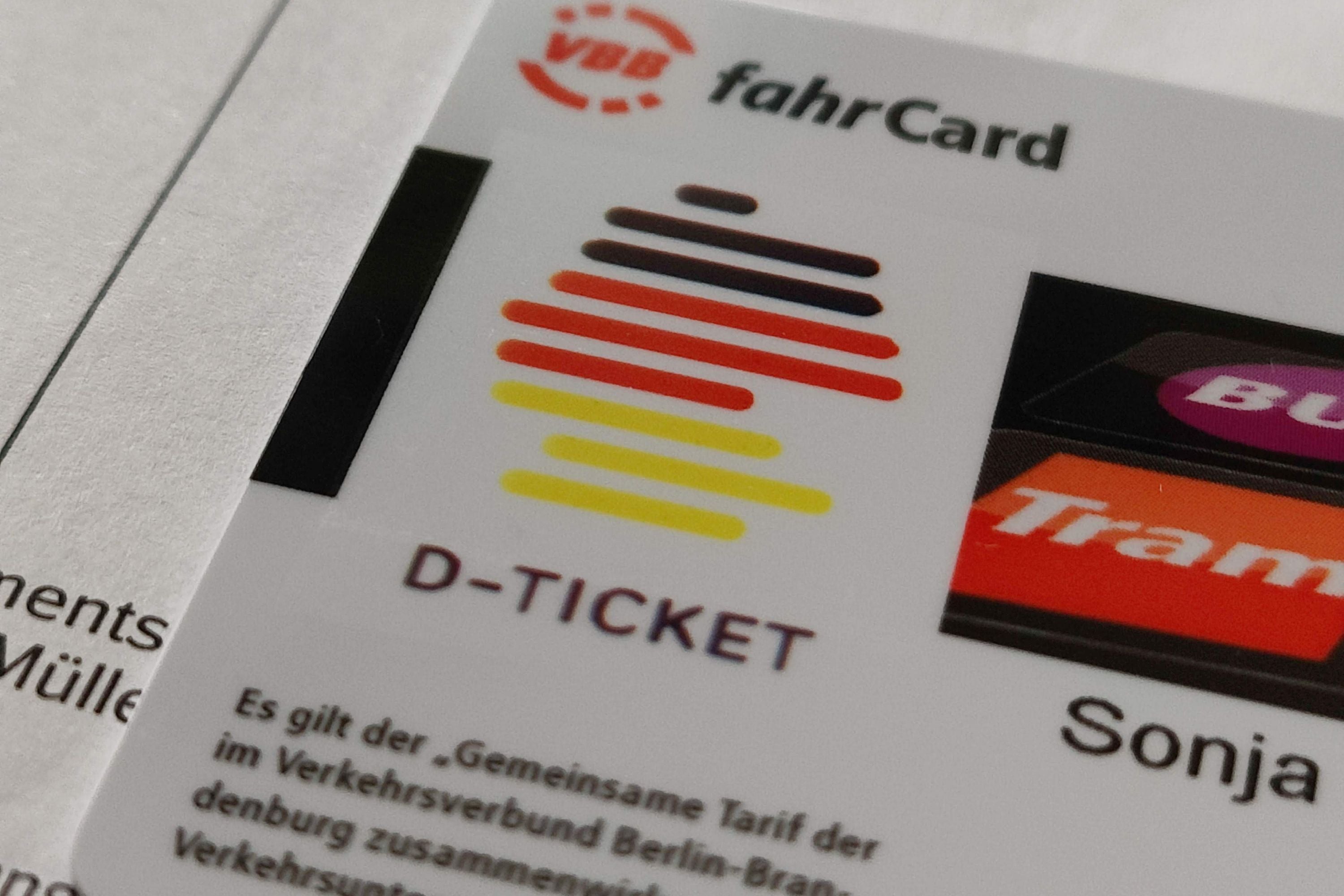 Deutschlandticket für die Bahncard 100 könnte für 