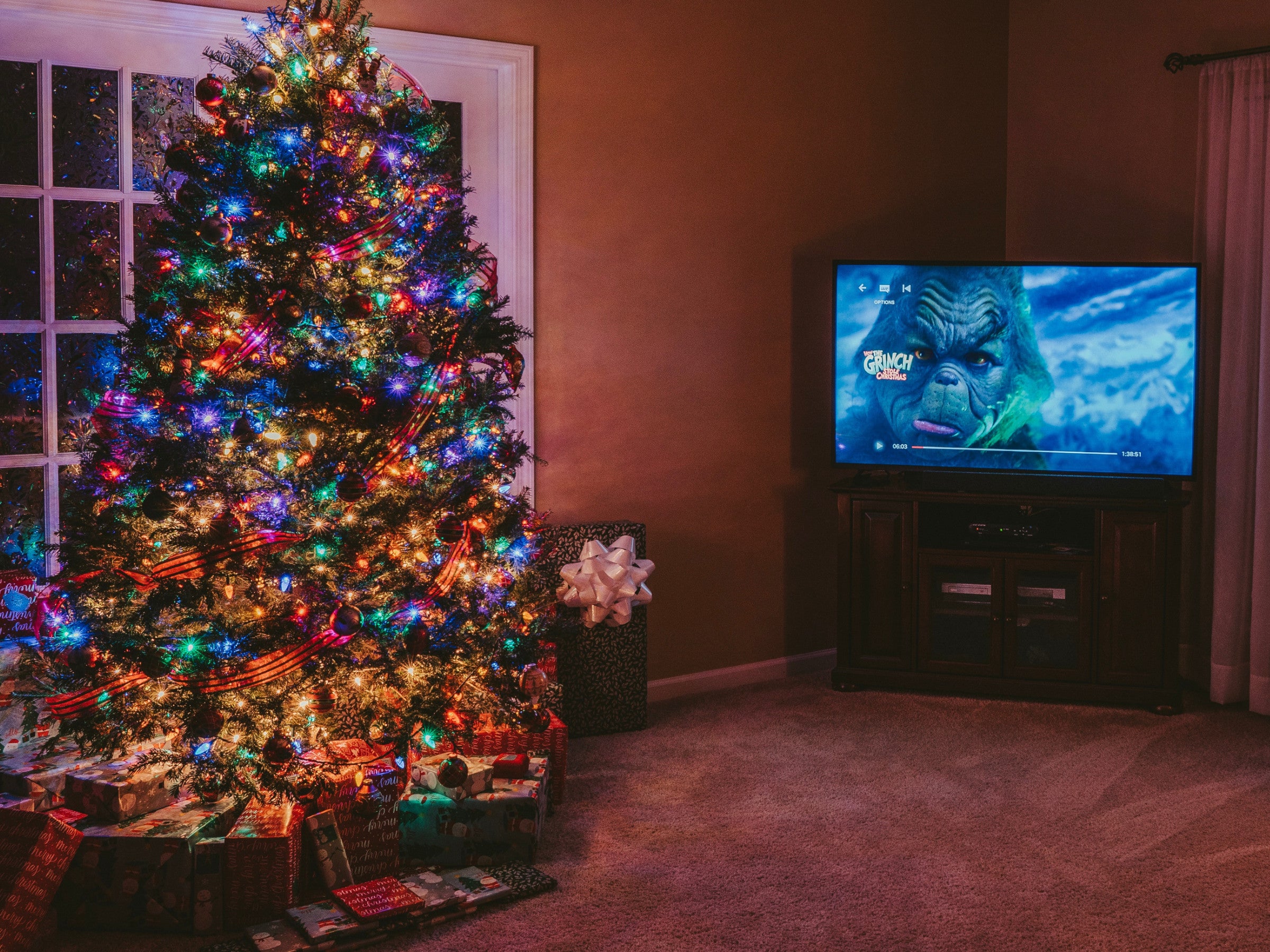 #„Santa Clause“, „Der Grinch“ und mehr: Diese Weihnachtsfilme laufen im Free TV
