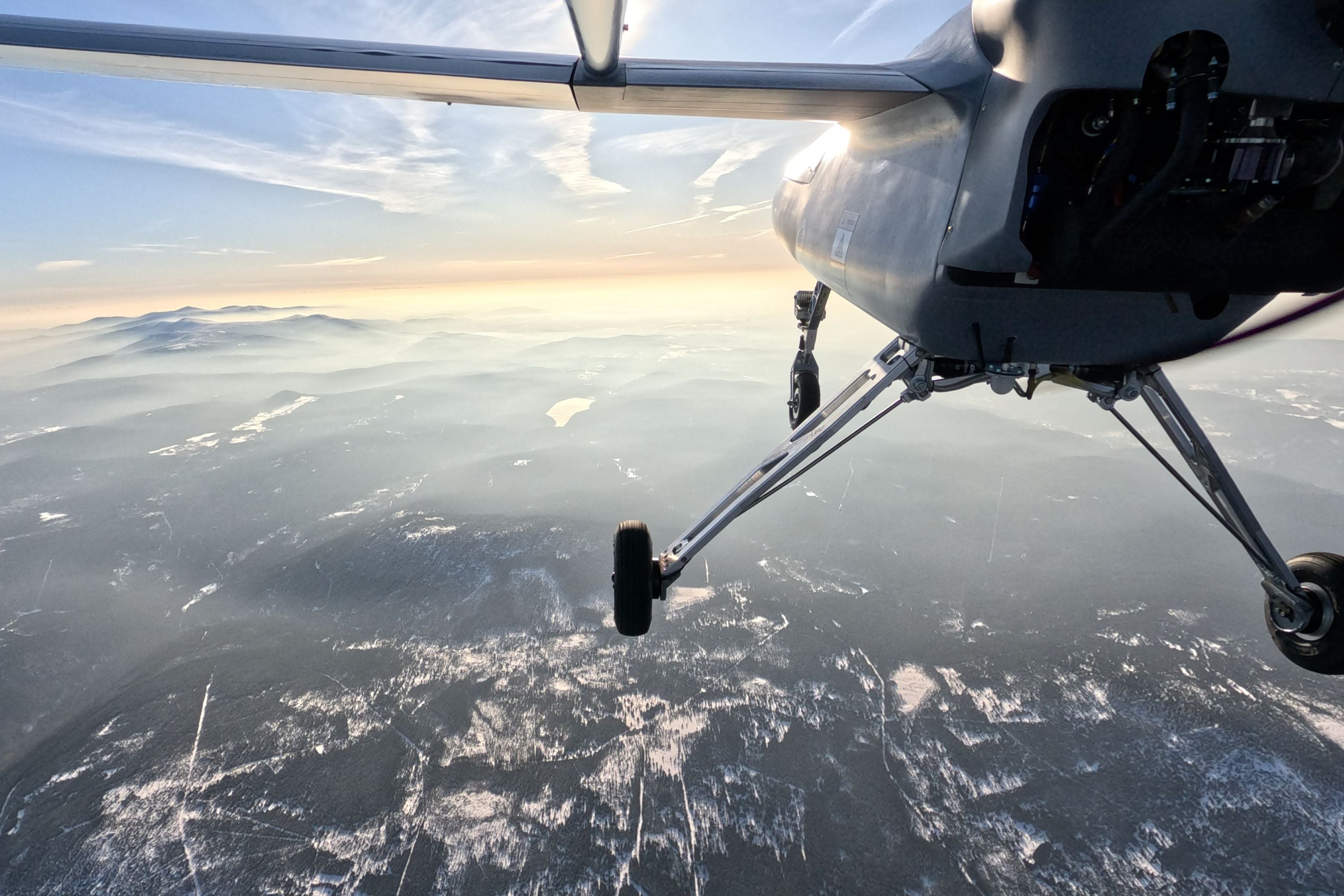 Datenfluss dank Drohne: Die fliegende Antenne der Telekom sorgte für Mobilfunk an einem unversorgten Pistenabschnitt.