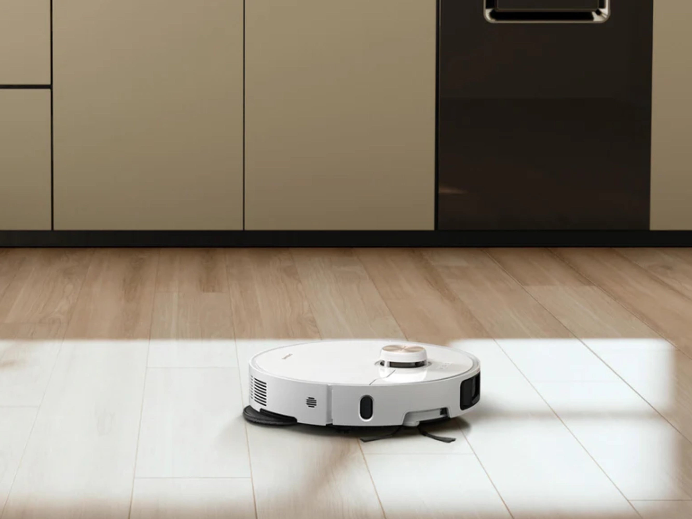 Foto: Saug-wisch-roboter Dreame L40 Ultra Saugroboter