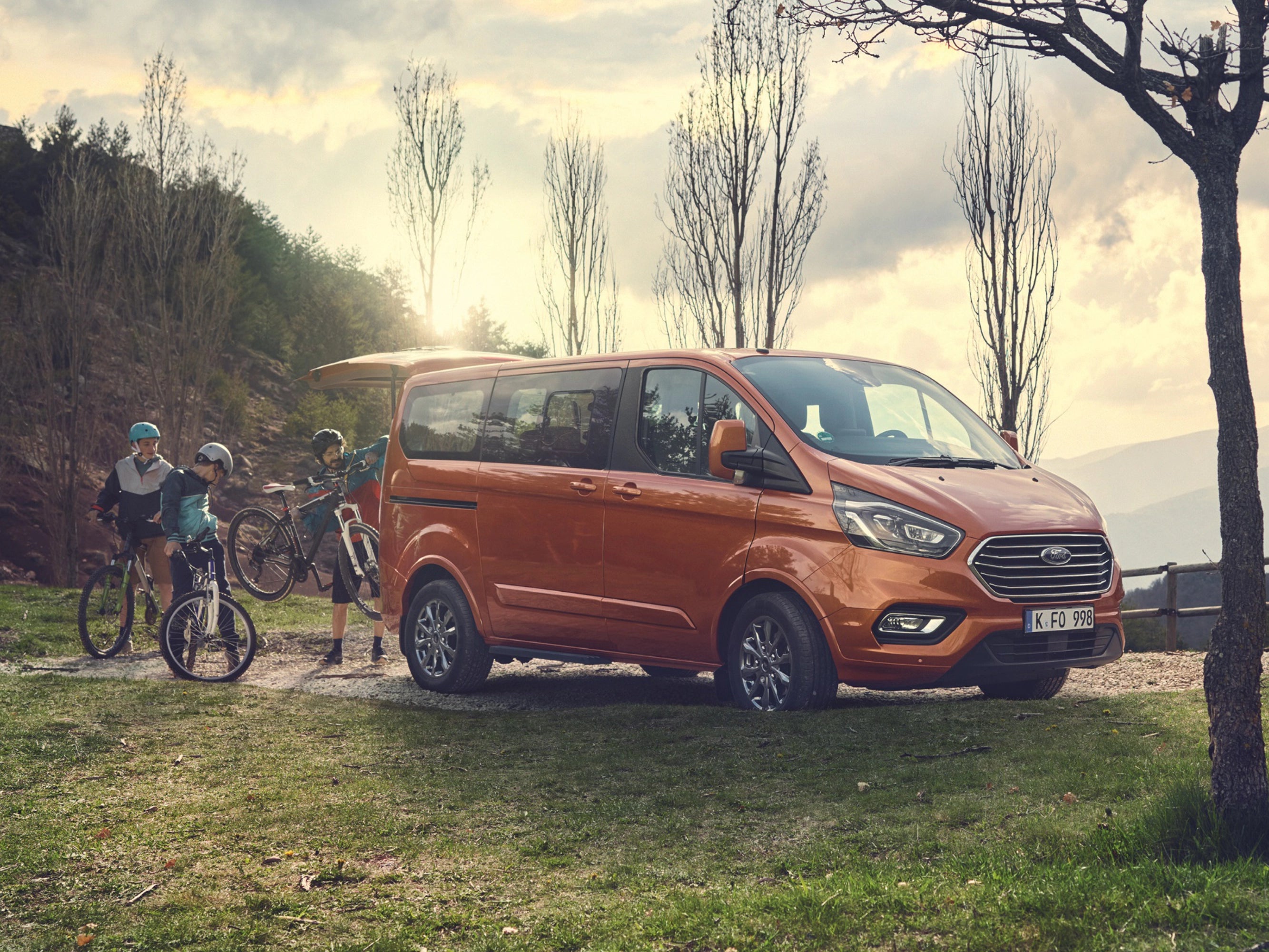 Foto: E-auto Ford E-Tourneo Custom L1