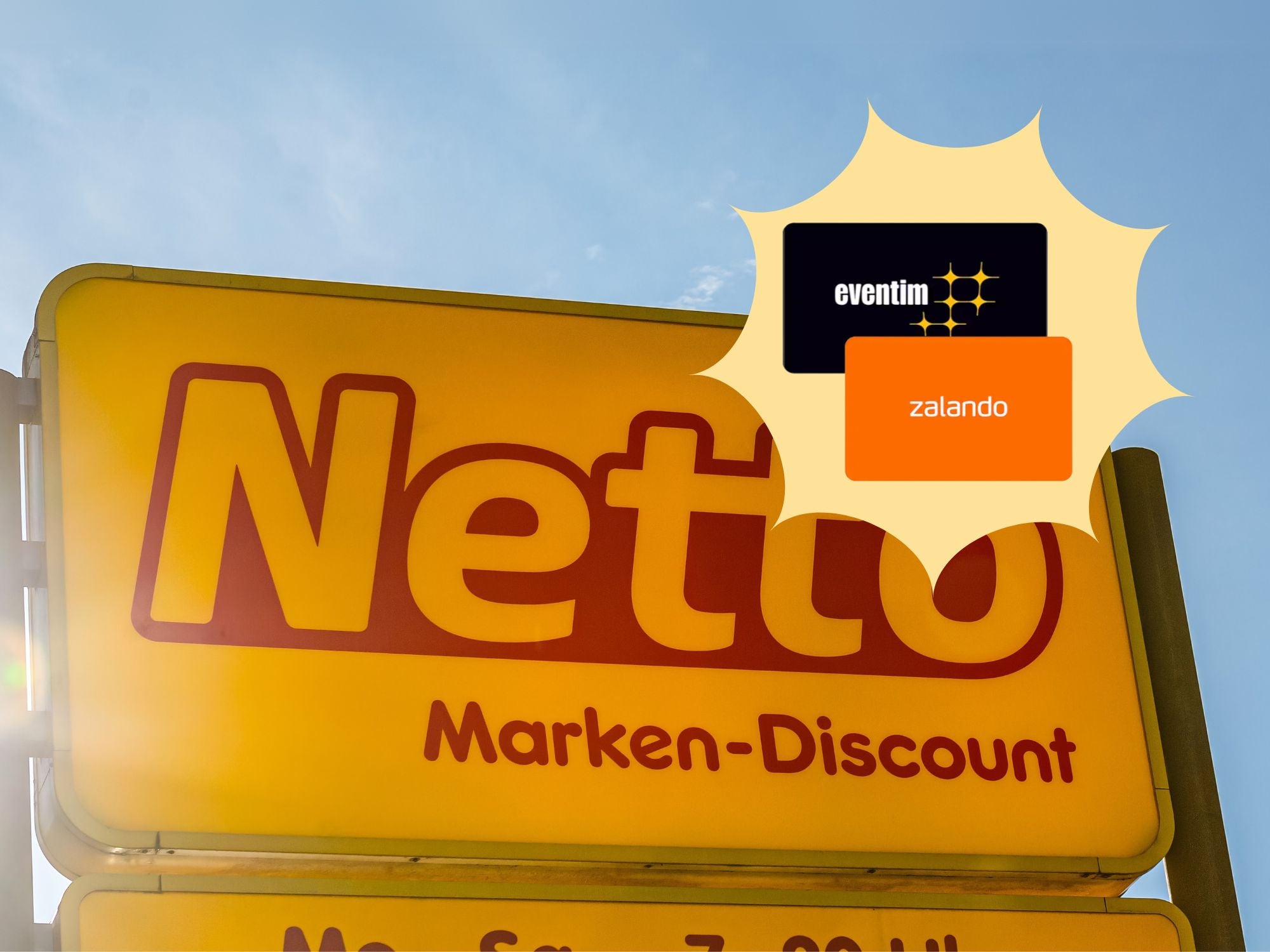 Das Netto-Logo von einem Geschäft vor einem sonnigen Himmel.