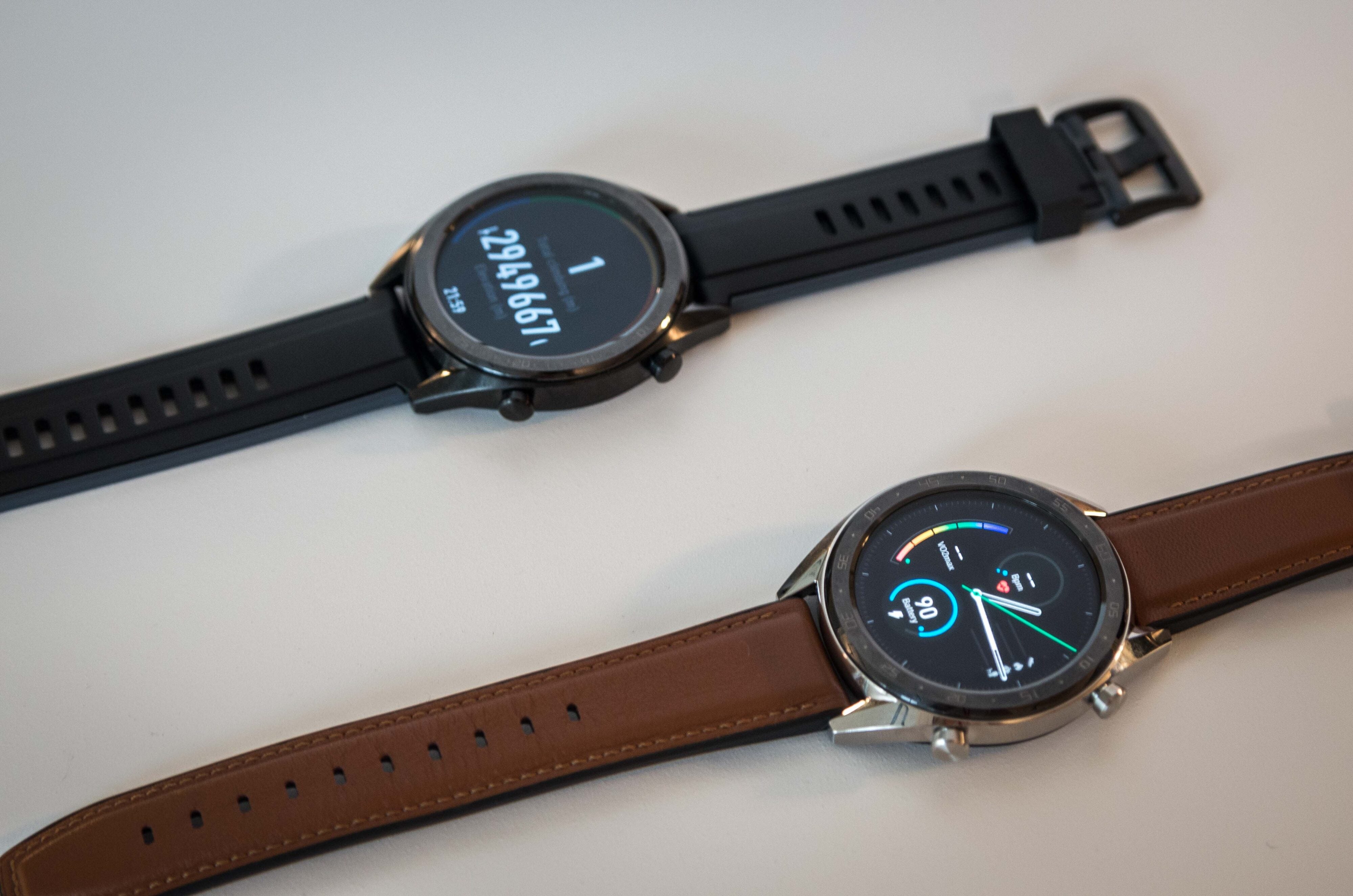 Huawei mate 20 watch on sale gt