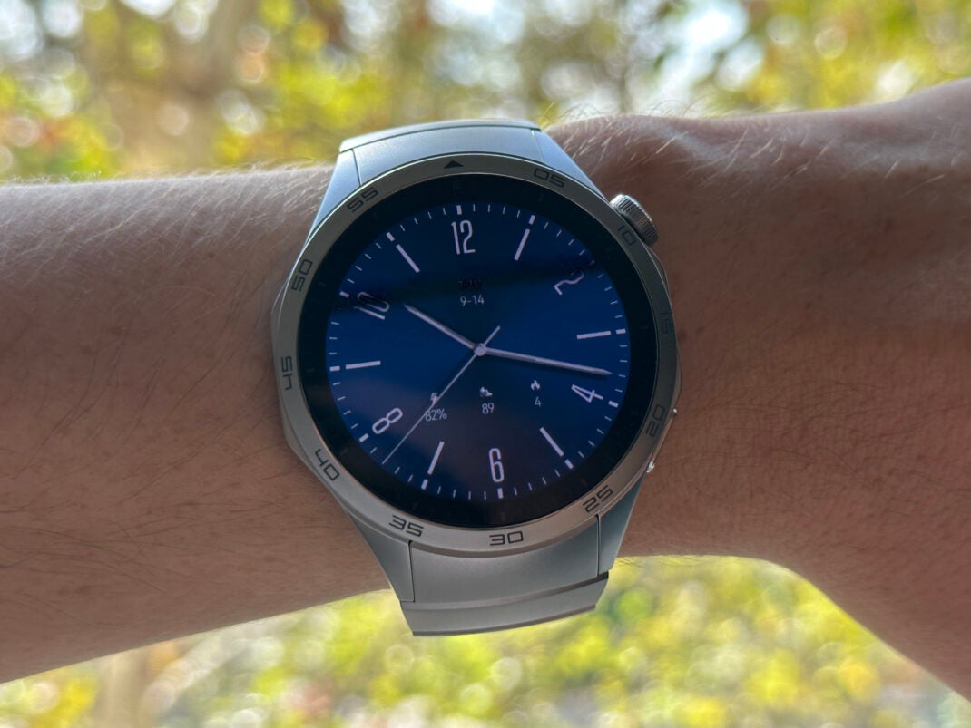 Huawei watch 2 4g on sale spotify