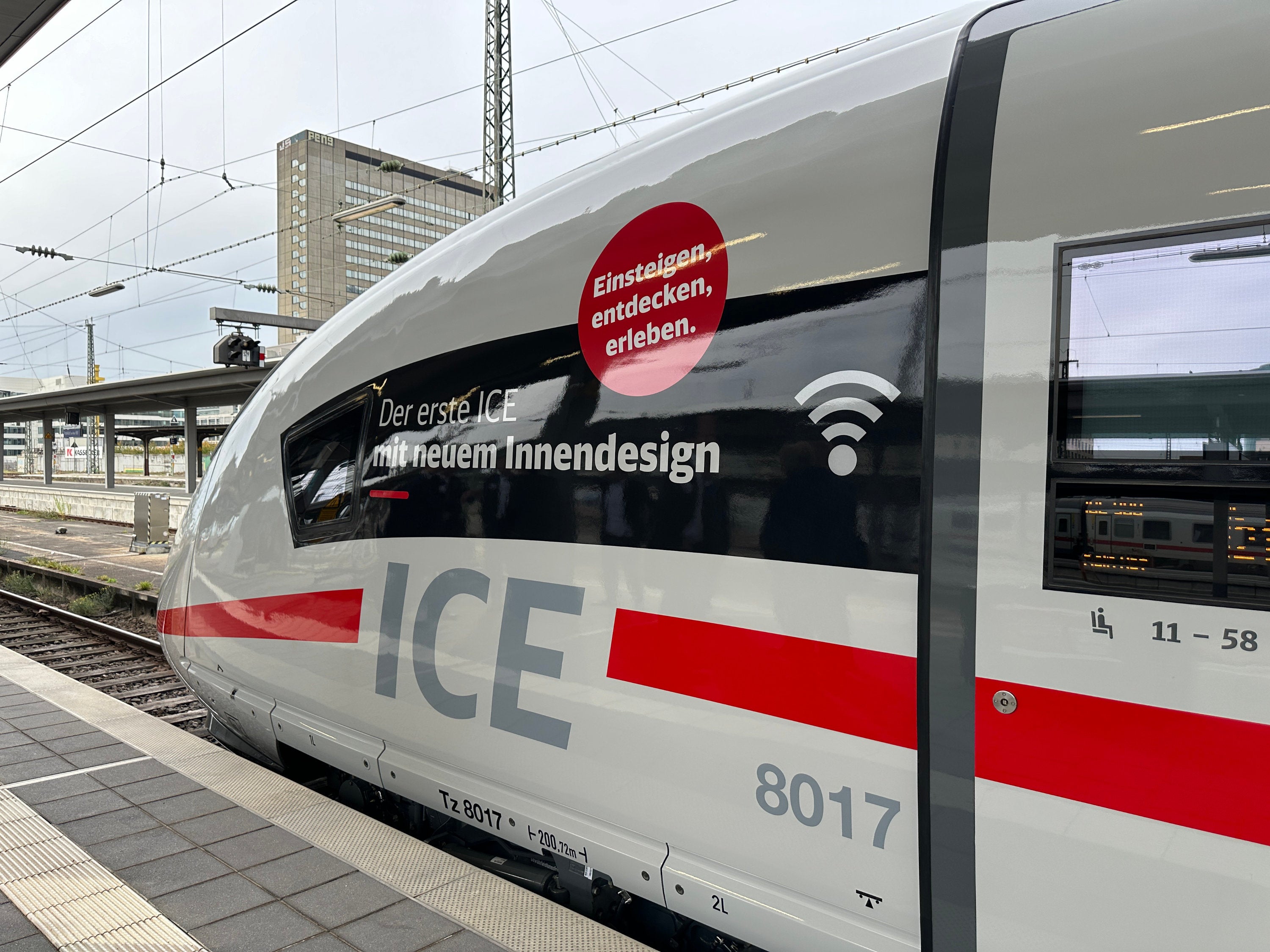 ICE 3neo der Deutschen Bahn bei seiner Vorstellung