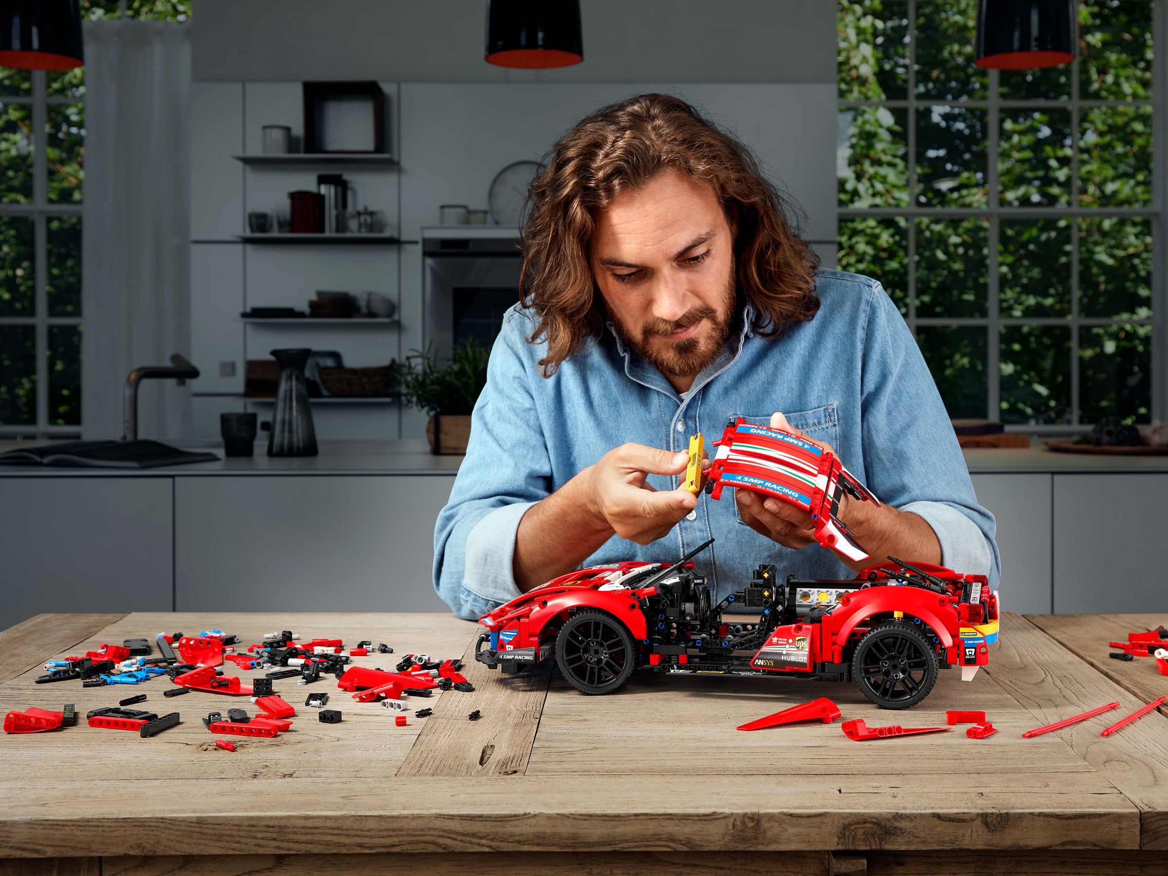 Foto: Klemmbaustein Lego Ferrari 488 GTE “AF Corse #51” (42125)