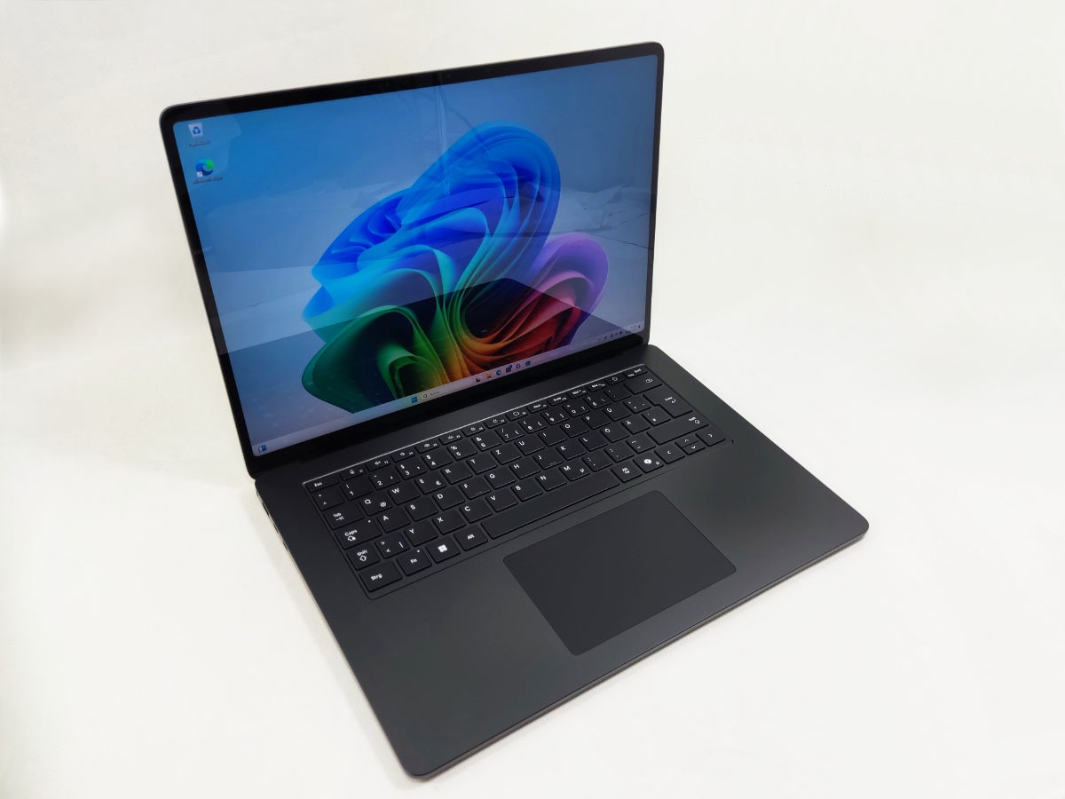 Microsoft Surface Laptop