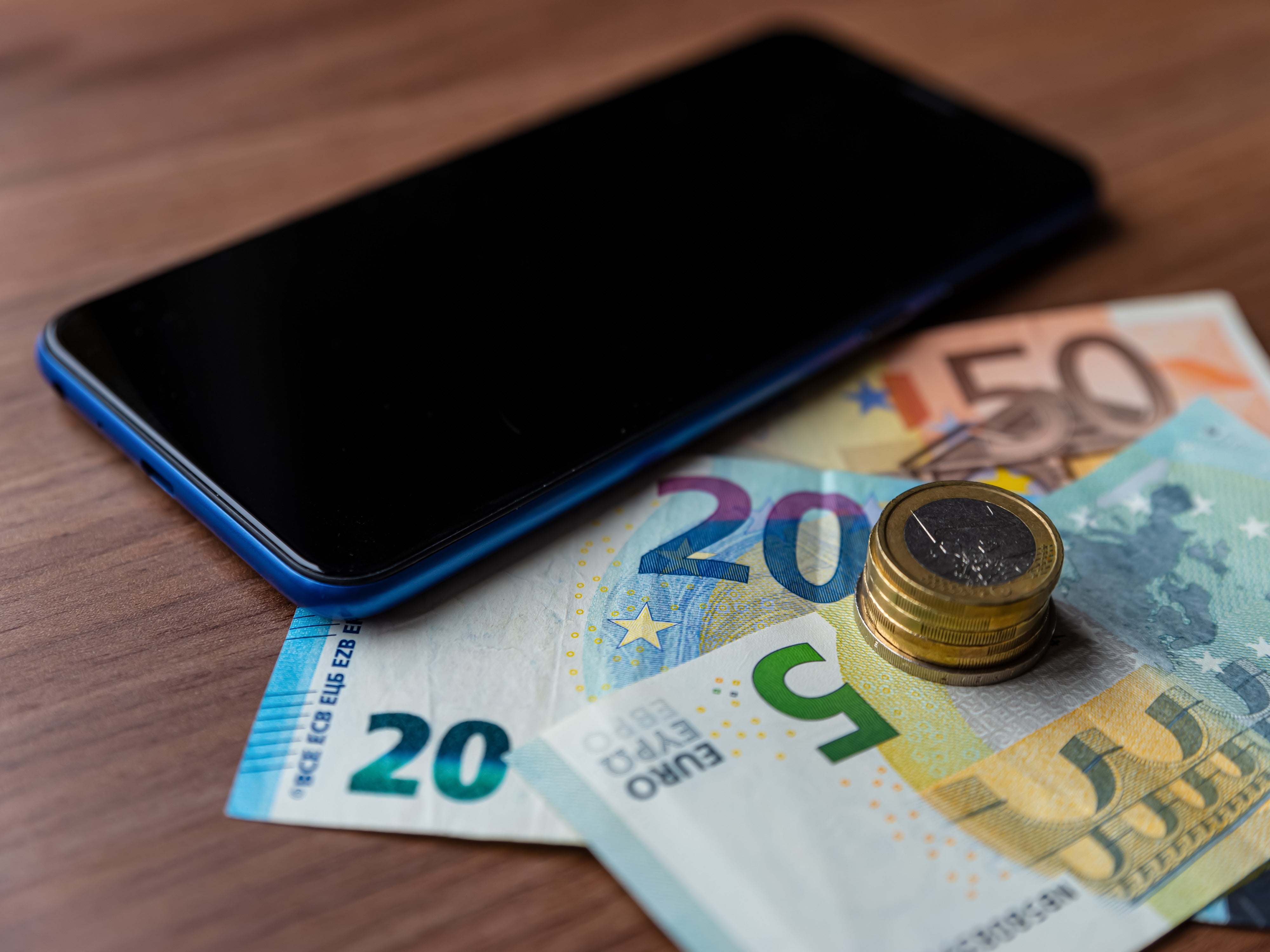 Smartphone, Handy, Geld, Euro