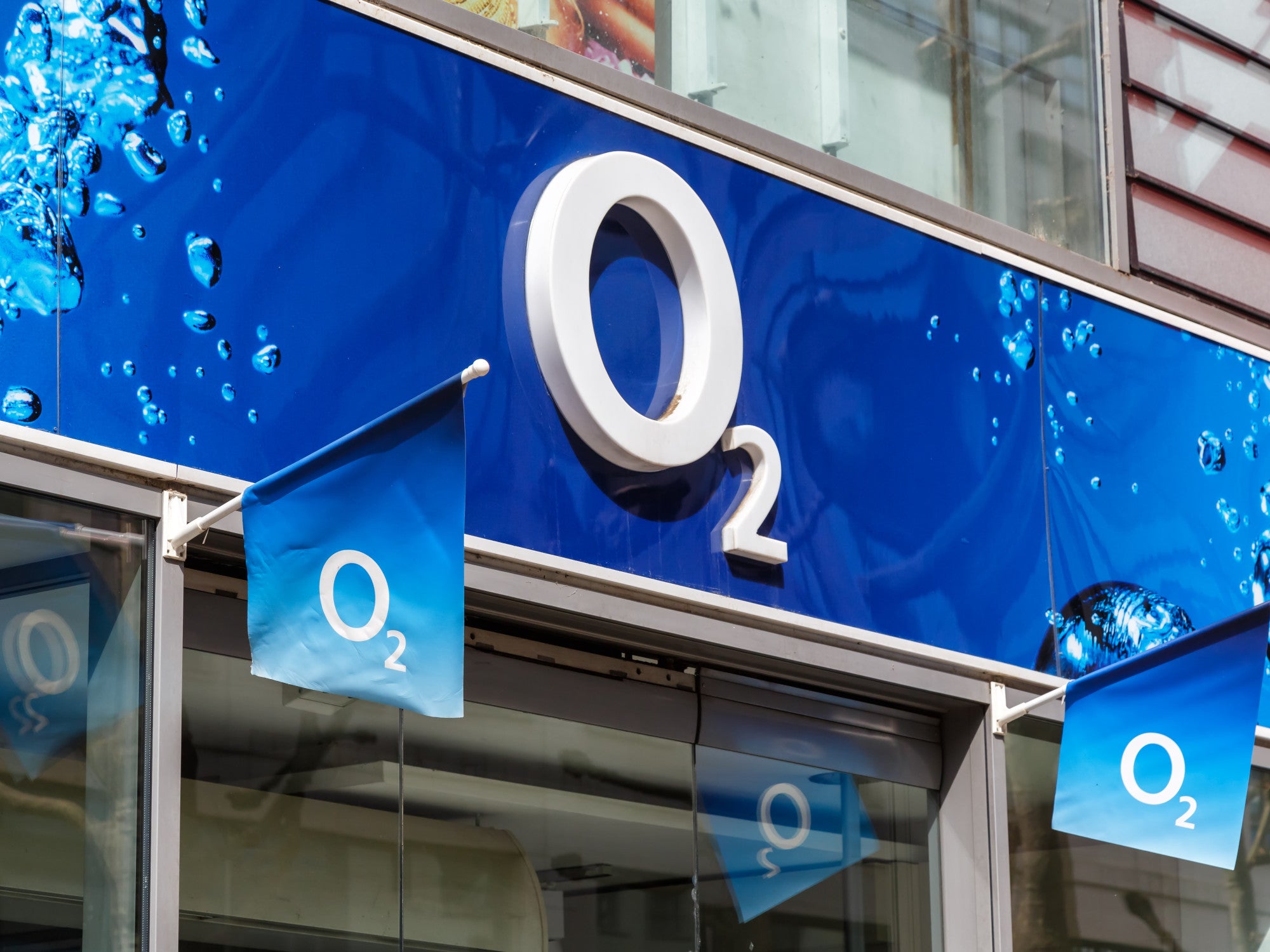 O2-Logo an einem O2-Store.