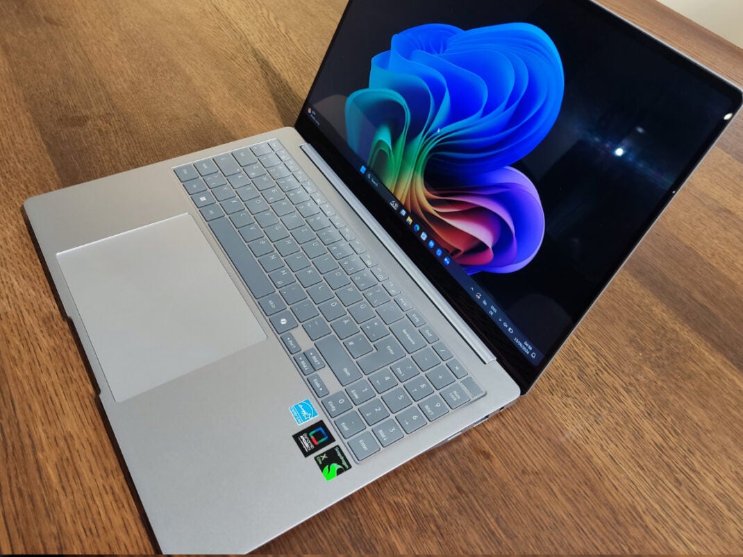 Samsung Galaxy Book4 Edge