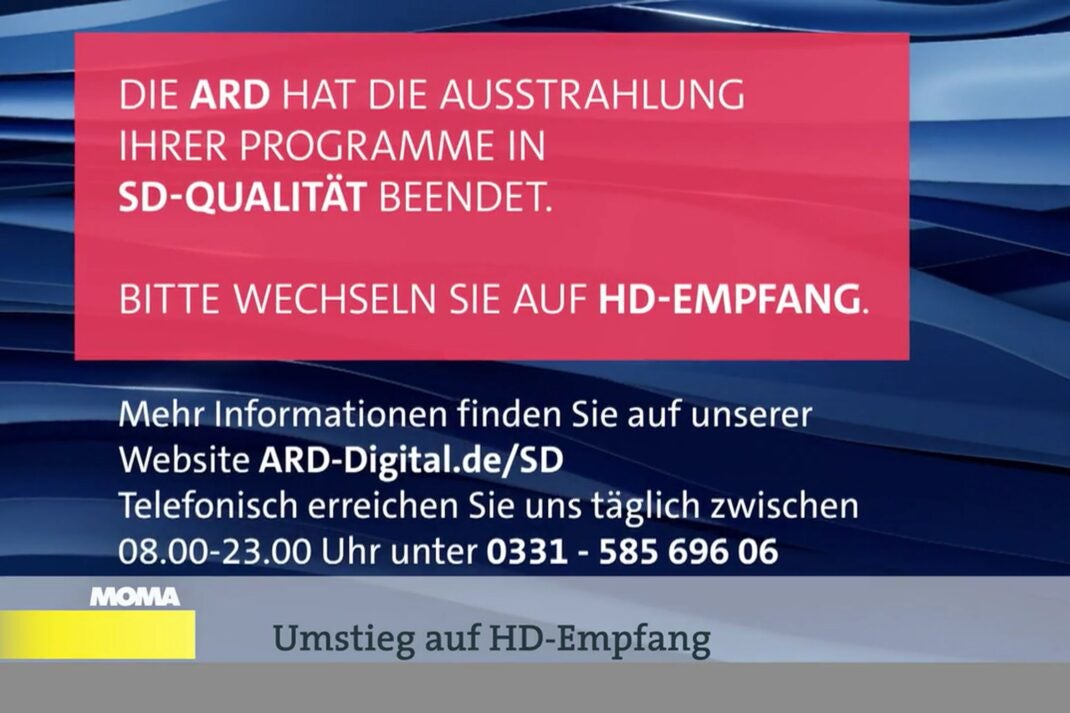 Eine Infotafel der ARD informiert über die SD-Abschaltung