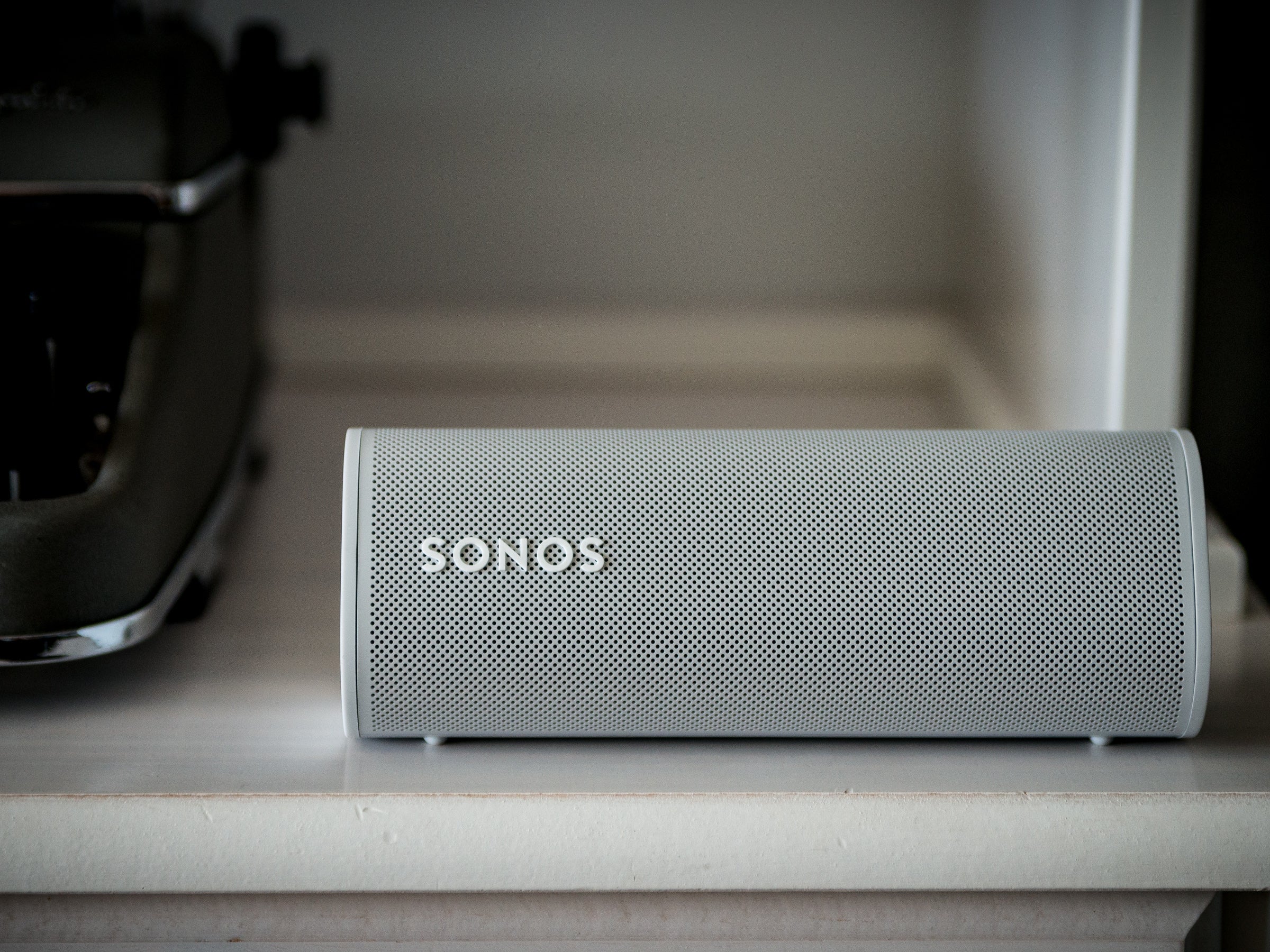 Sonos Roam im Test: Multiroom- und Bluetooth-Lautsprecher in einem