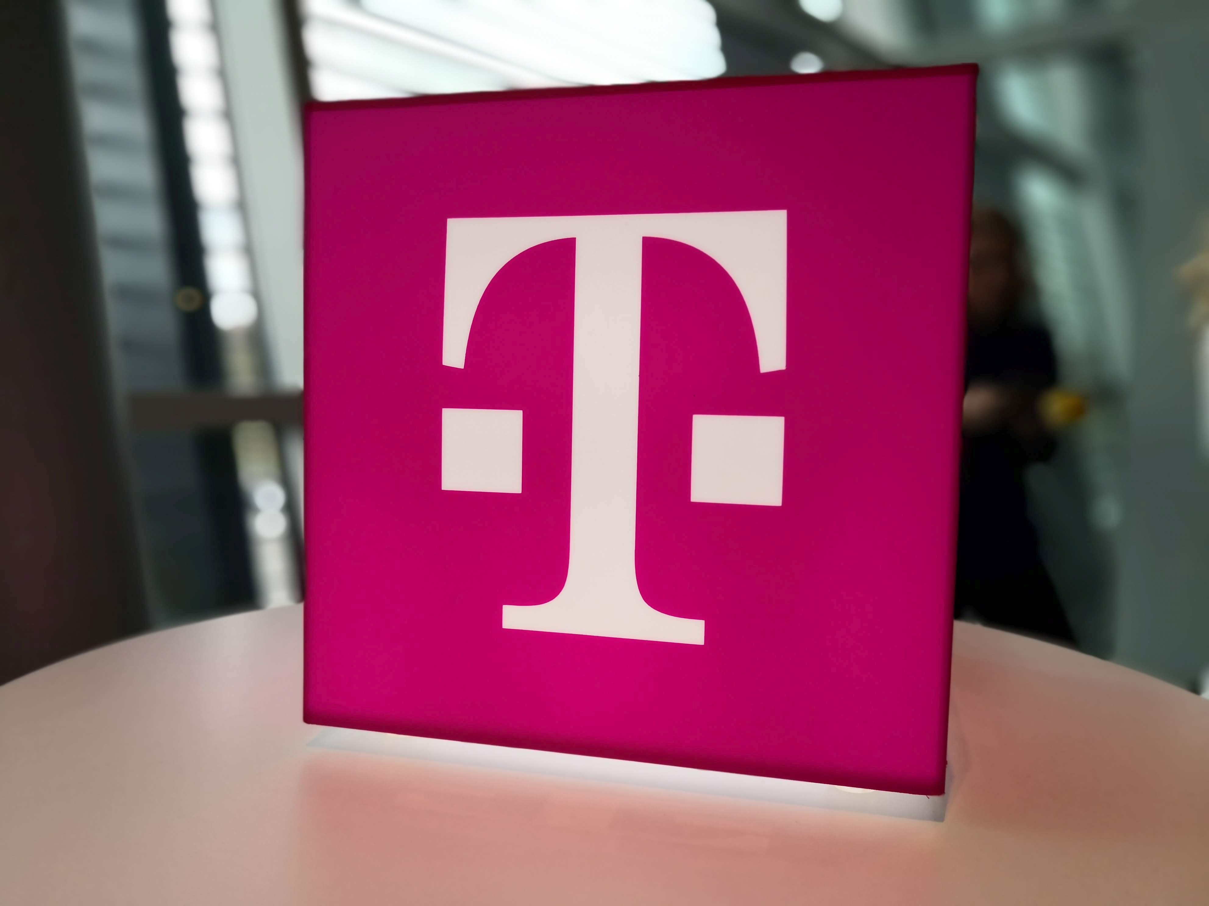 #Kabel-TV-Alternative kostenlos: Telekom greift Vodafone an