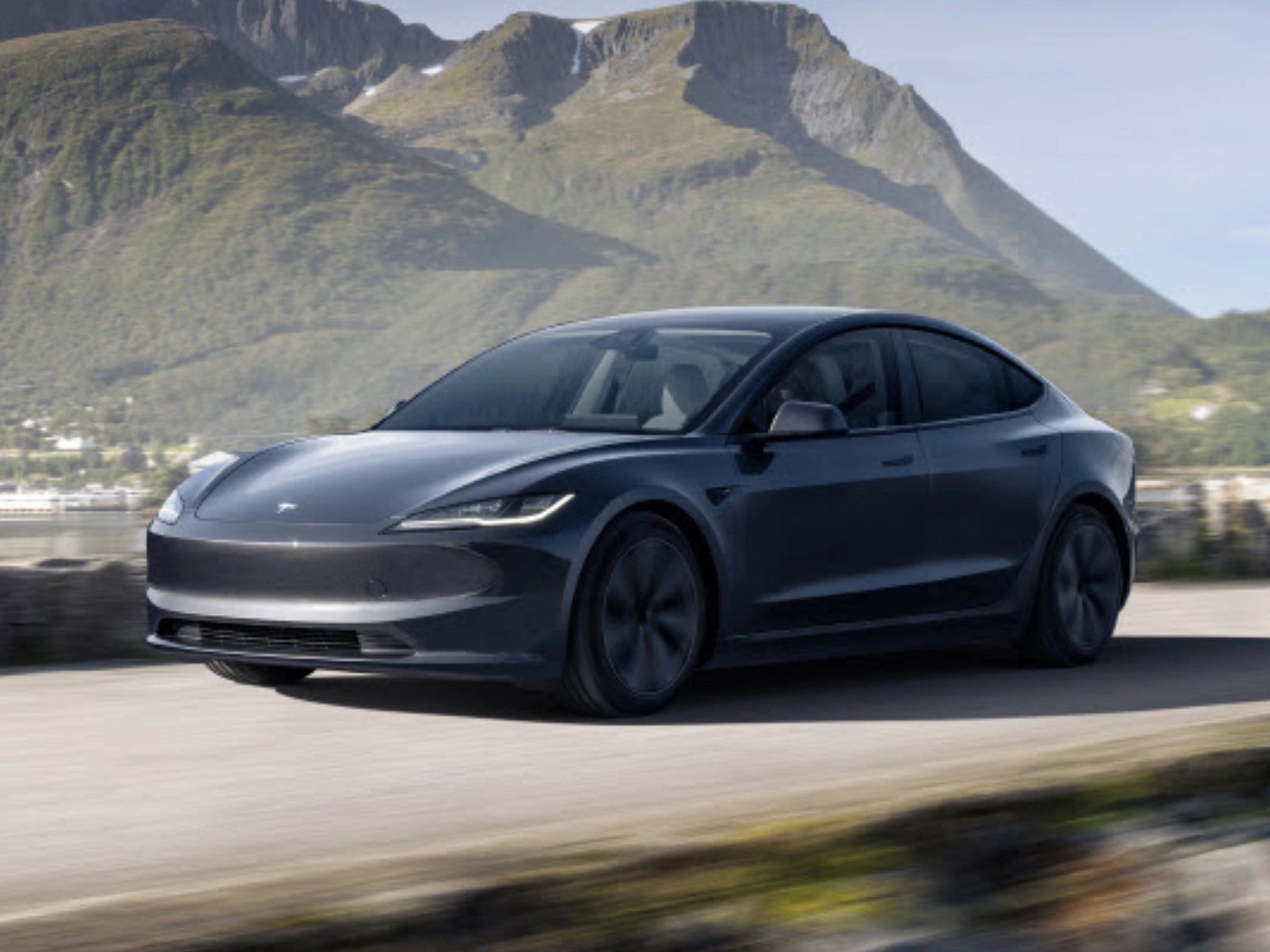 Foto: E-auto Tesla Model 3 (2024) Maximale Reichweite Hinterradantrieb