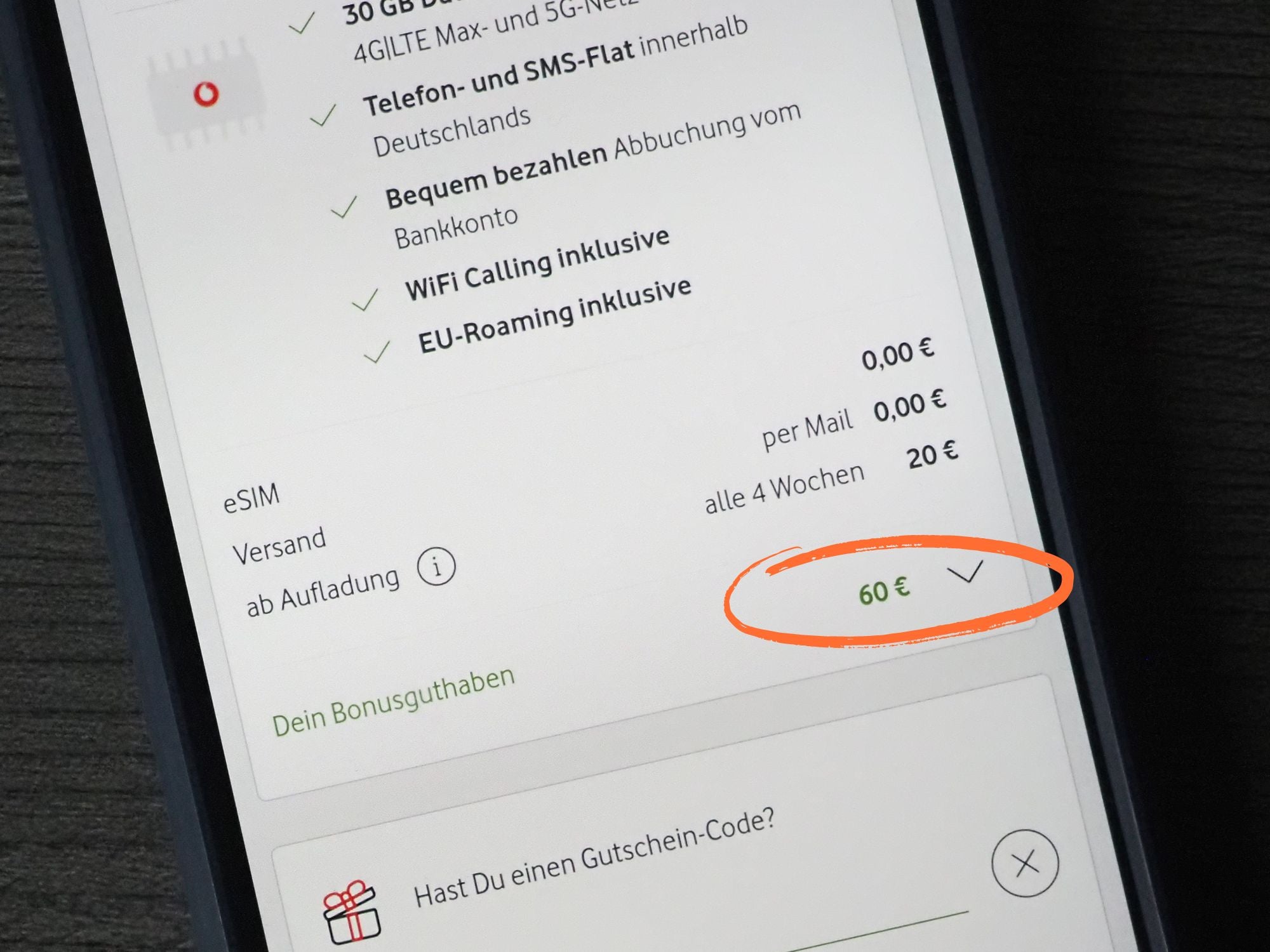 Vodafone-Bestellung auf einem Smartphone zum Tarif CallYa Digital mit 60 Euro Bonus