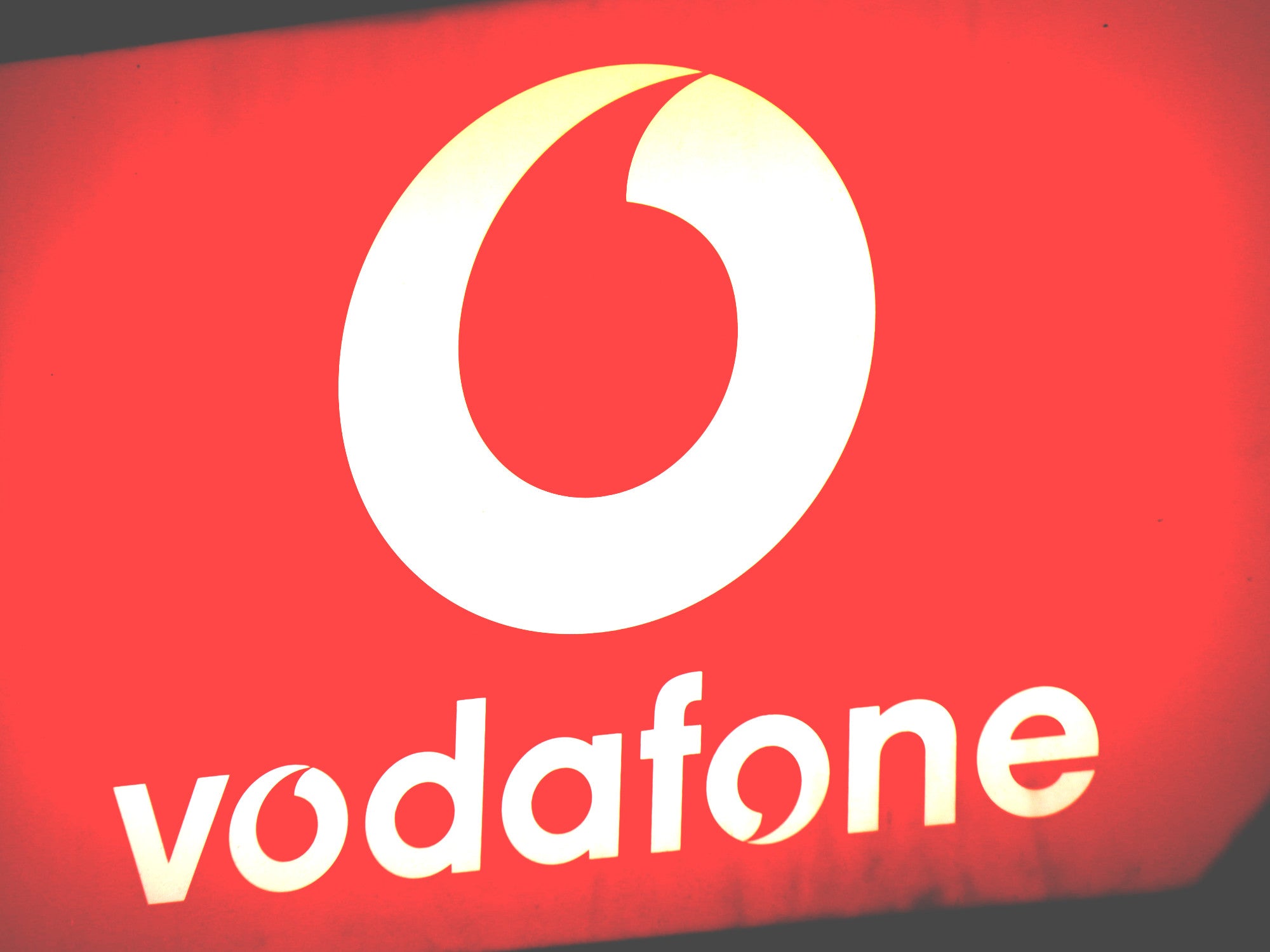 Vodafone Logo Symbolbild