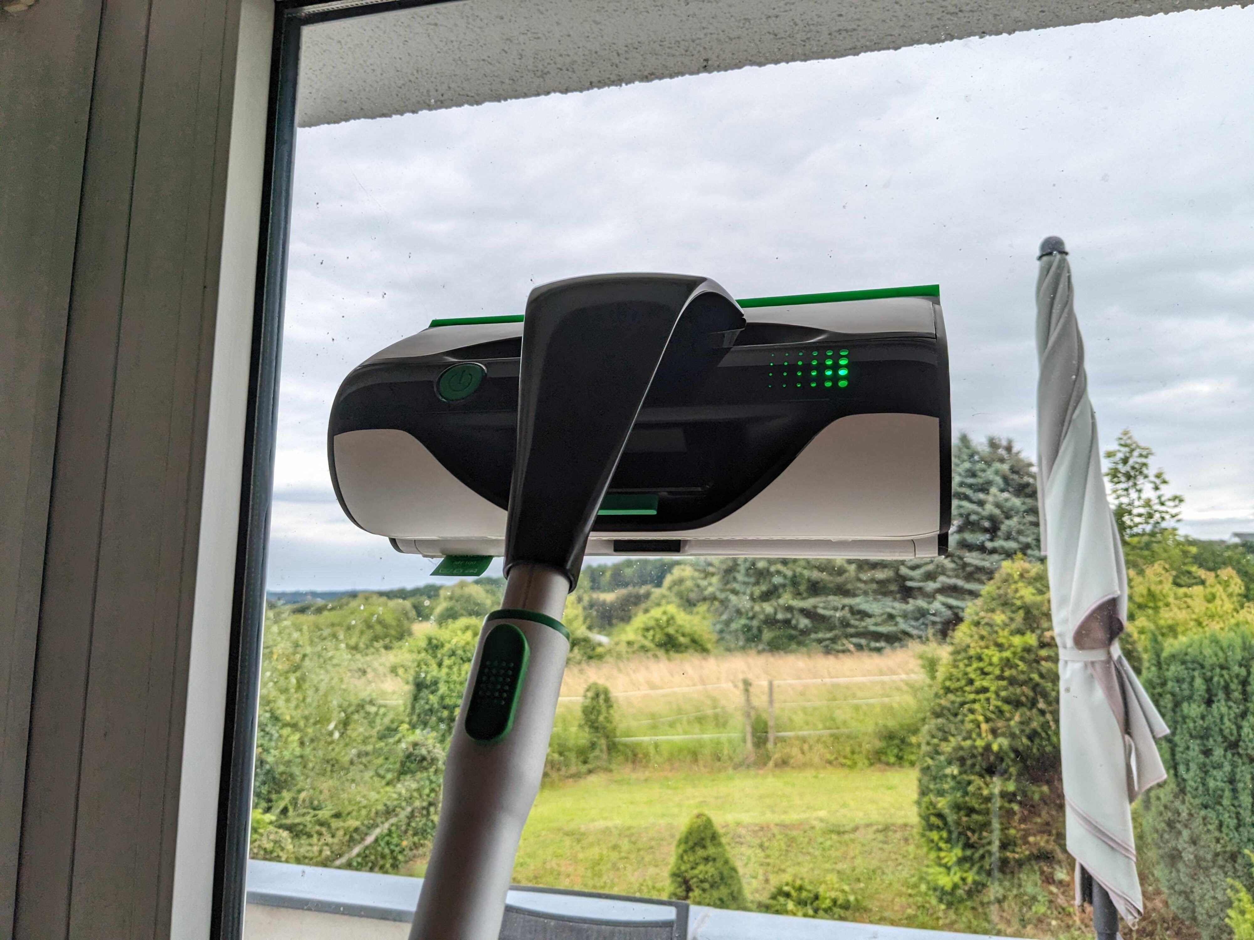 Vorwerk Kobold VG100+ Der Profi für Oberflächen und Fenster im Test