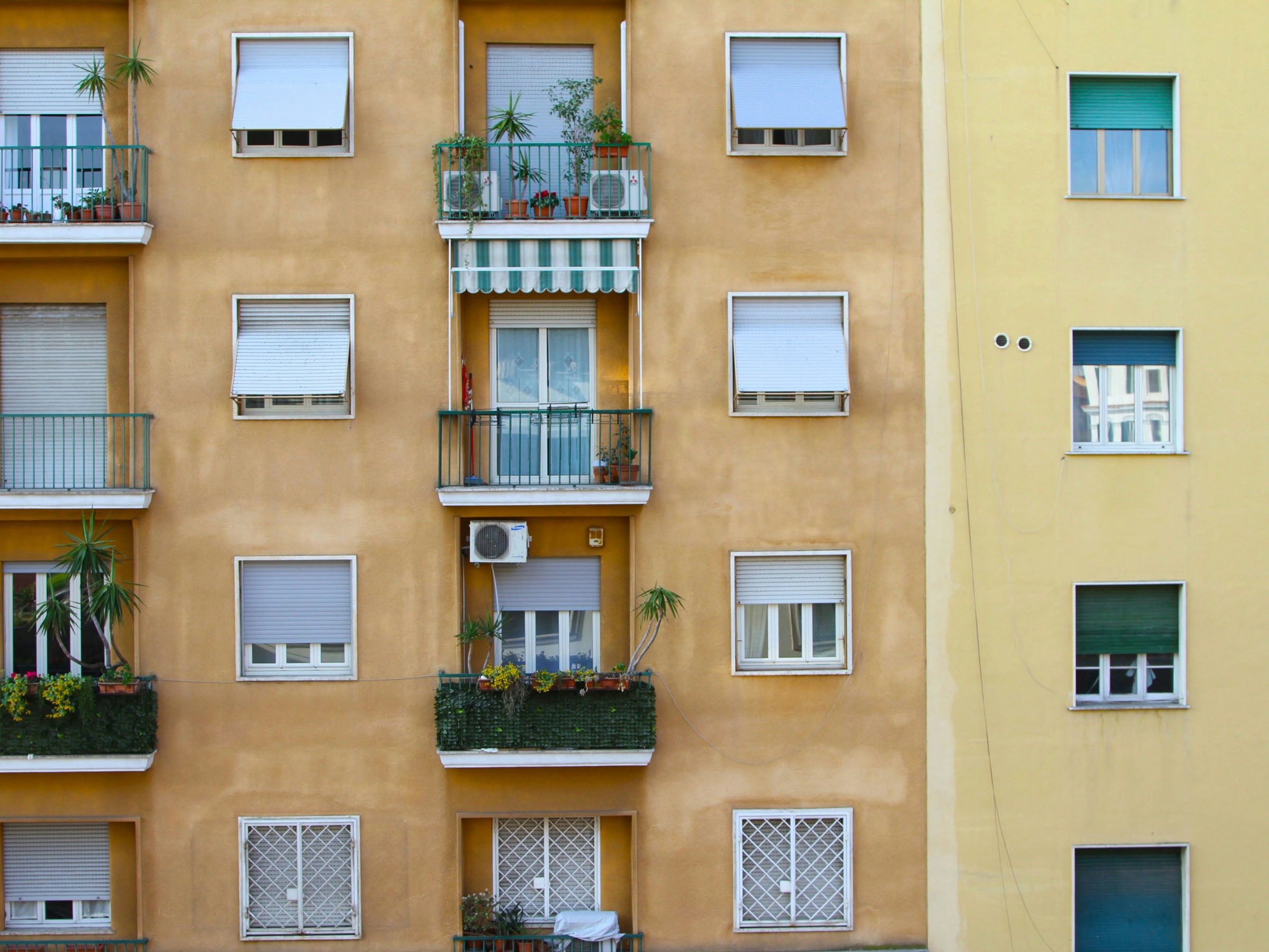 Haus mit mehreren Wohneinheiten