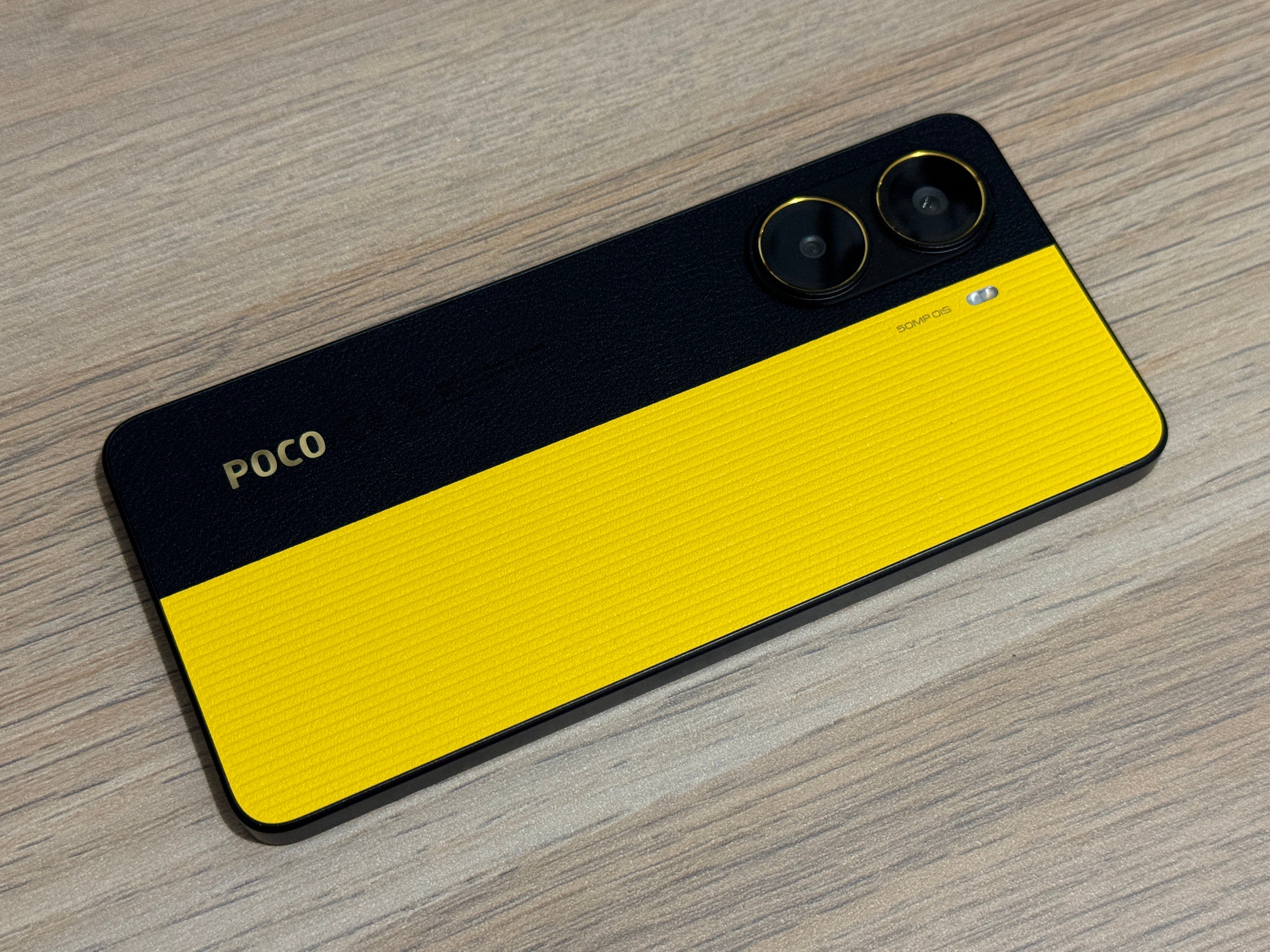 Xiaomi Poco X7 Pro Rückseite